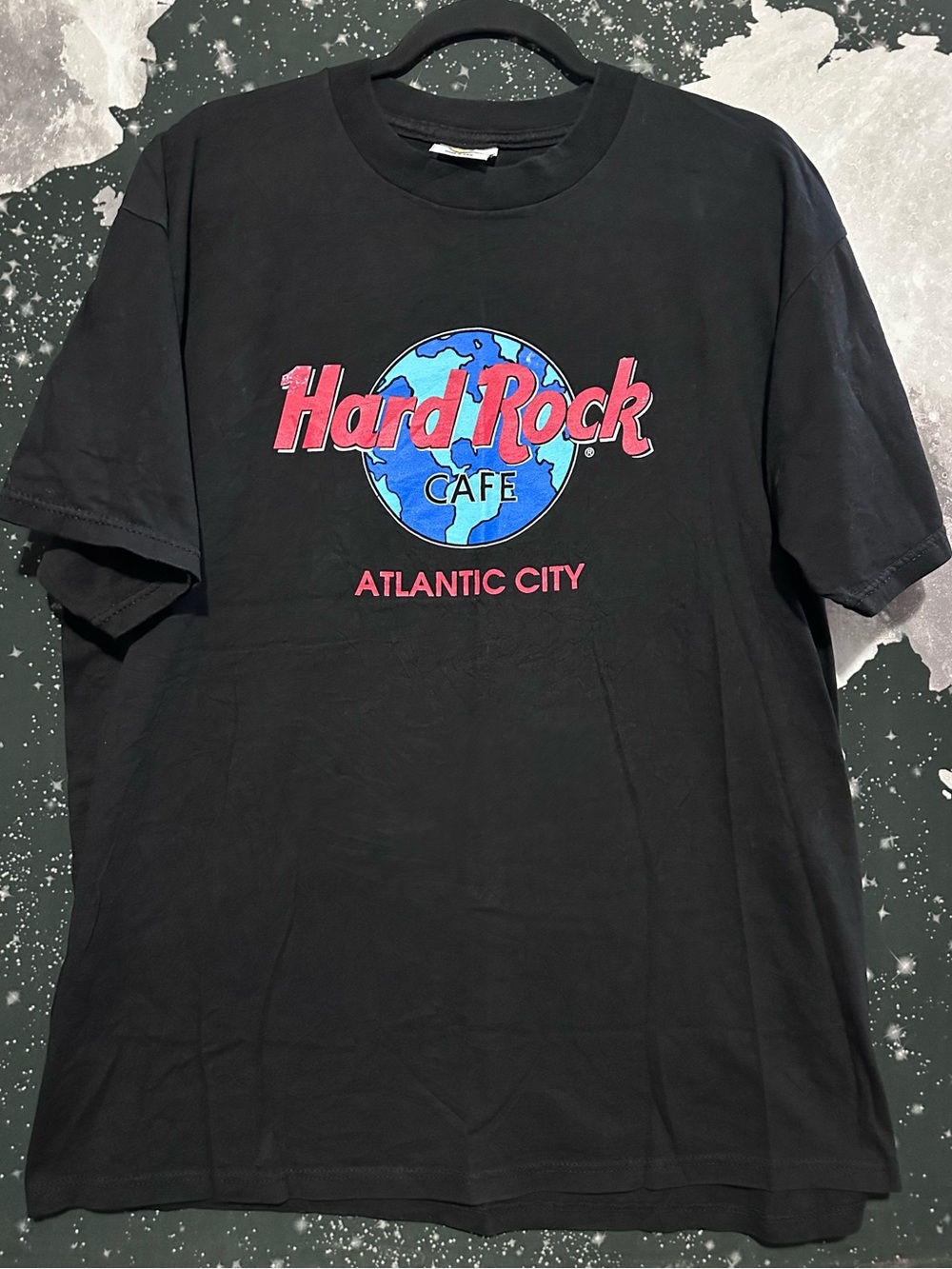 Hard Rock Cafe Men’s Atlantic City Globe Shirt
